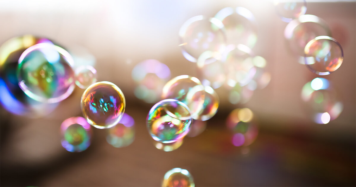 The age of the filter bubble – a small world in a large network